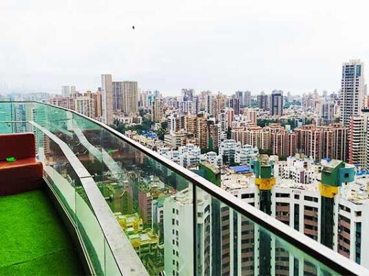 4 BHK Flat in Andheri West, Mumbai