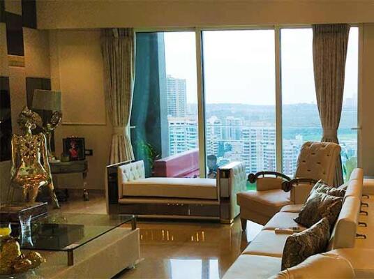 4 BHK Flat in Andheri West, Mumbai