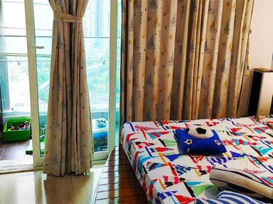 4 BHK Flat in Andheri West, Mumbai