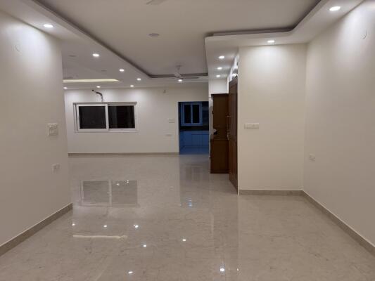 4 BHK Flat in Sector 29, Noida