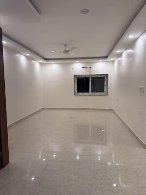 4 BHK Flat in Sector 29, Noida