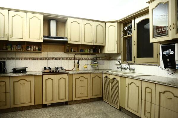 4 BHK Independent Builder Floor in Geetanjali Enclave, Delhi