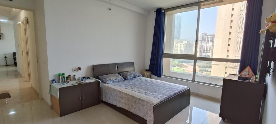 3 BHK Flat in Hiranandani Estate, Thane