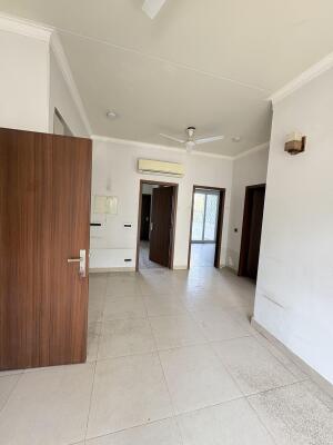 2 BHK Independent Builder Floor in Sector-33 Sohna, Gurgaon