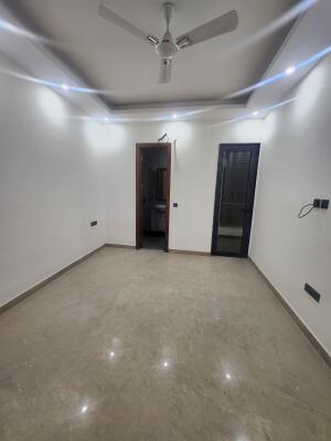 3 BHK Independent Builder Floor in CR Park, Delhi