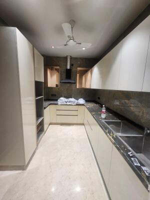 3 BHK Independent Builder Floor in CR Park, Delhi