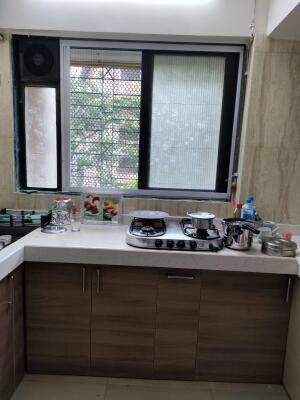 2 BHK Flat in Panch Pakhadi, Thane West