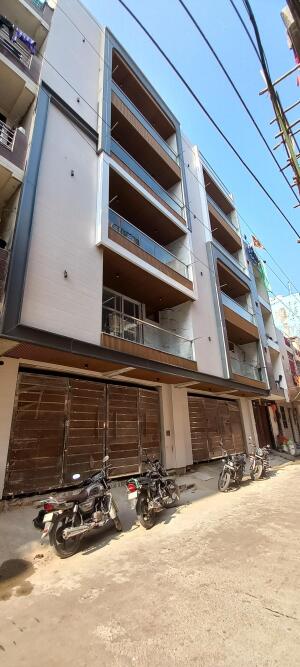 3 BHK Independent Builder Floor in Sector 15 Dwarka, Delhi