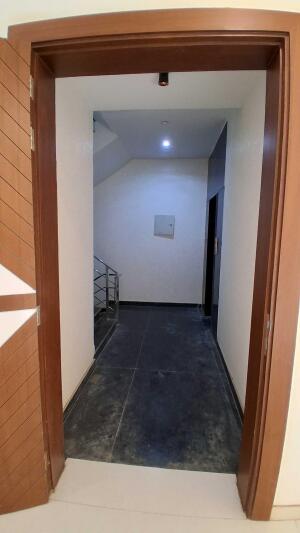 4 BHK Independent Builder Floor in Greenfield Colony, Faridabad