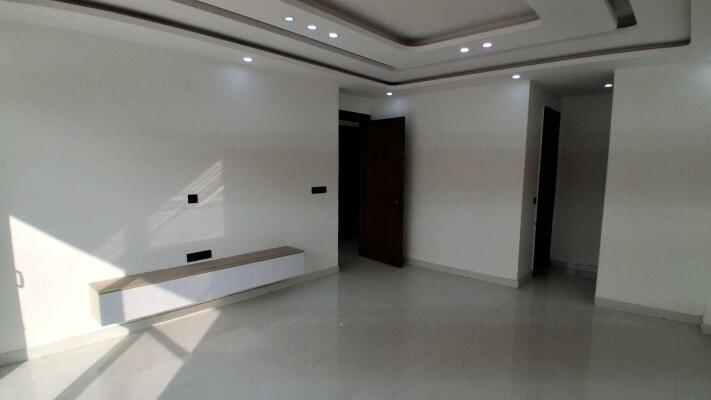 4 BHK Independent Builder Floor in Greenfield Colony, Faridabad