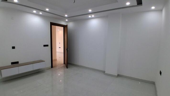 4 BHK Independent Builder Floor in Greenfield Colony, Faridabad