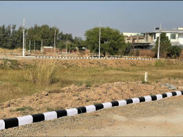Residential land / Plot in Sector 120 Mohali