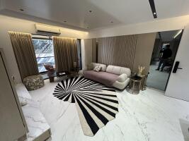 3 BHK Flat in Juhu, Mumbai