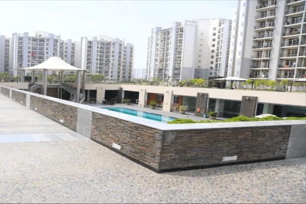 3 BHK Flat in Sector 93 B, Noida