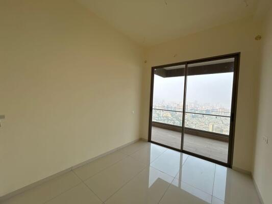 3 BHK Flat in Mulund West, Mumbai
