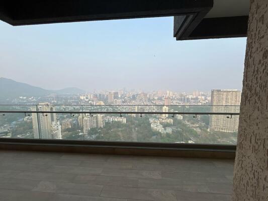 3 BHK Flat in Mulund West, Mumbai