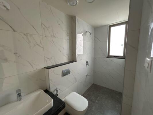 3 BHK Flat in Mulund West, Mumbai