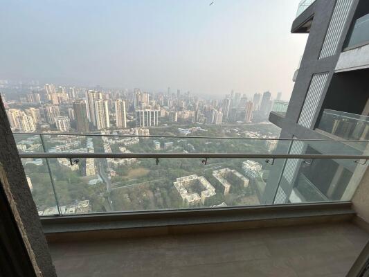 3 BHK Flat in Mulund West, Mumbai