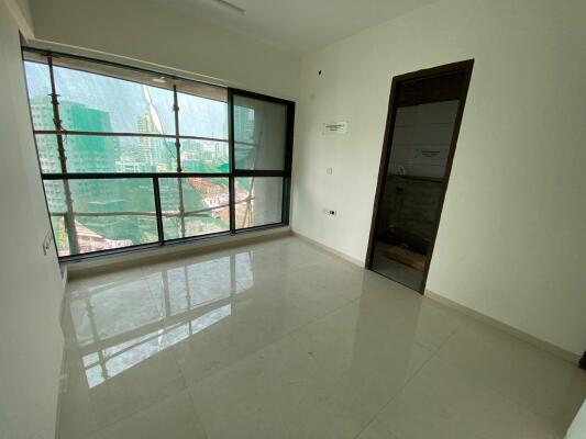3 BHK Flat in Dadar West, Mumbai