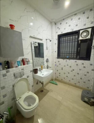 4 BHK Independent Builder Floor in Naraina Vihar, Delhi