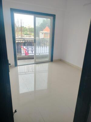 2 BHK Flat in Kolar Road, Bhopal