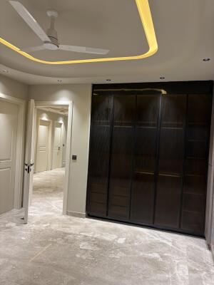 4 BHK Independent Builder Floor in Sector 45, Gurgaon