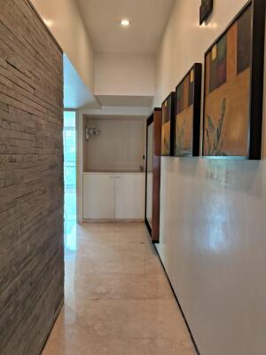 4 BHK Flat in Juhu, Mumbai