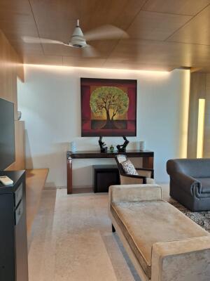 4 BHK Flat in Juhu, Mumbai
