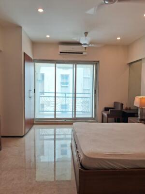 4 BHK Flat in Juhu, Mumbai