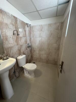 2 BHK Flat in Sector 16, Greater Noida