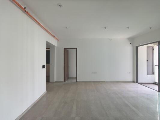 3 BHK Flat in Kolshet Road, Thane