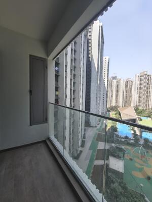 3 BHK Flat in Kolshet Road, Thane