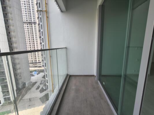 3 BHK Flat in Kolshet Road, Thane