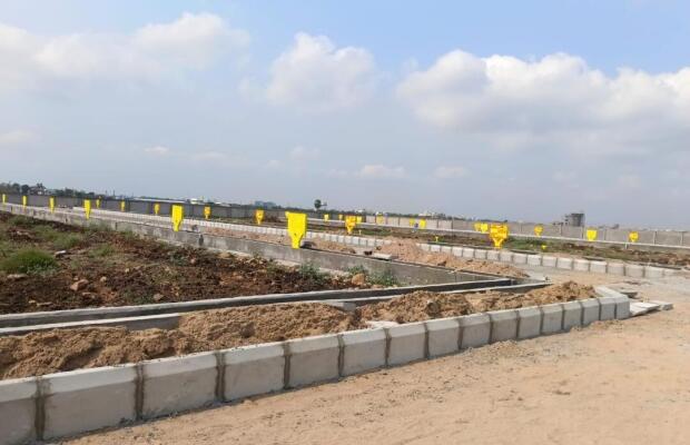 Residential land / Plot in Palakaluru Road, Guntur