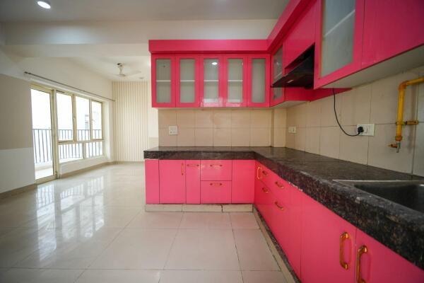 2 BHK Flat in Sector 16, Greater Noida