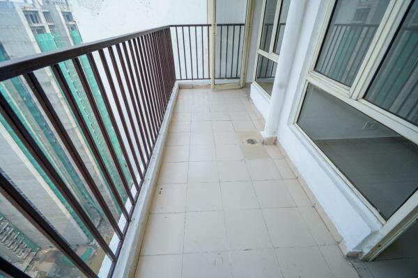 2 BHK Flat in Sector 16, Greater Noida