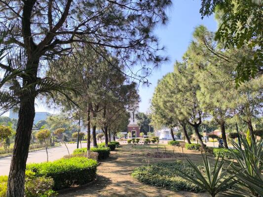 Residential land / Plot in Sector 105 Mohali