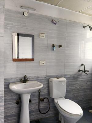 3 BHK Flat in Sector 46, Noida