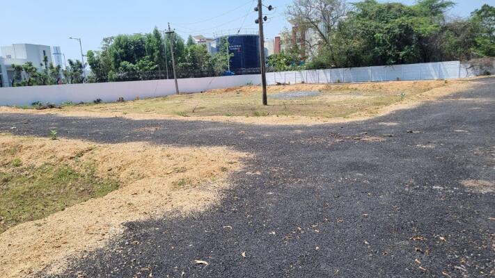 Residential land / Plot in Mahindra City, GST Road