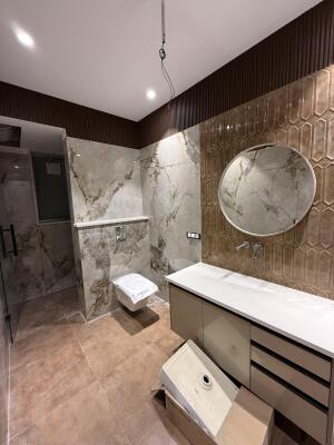 4 BHK Independent Builder Floor in Palam Vihar, Gurgaon