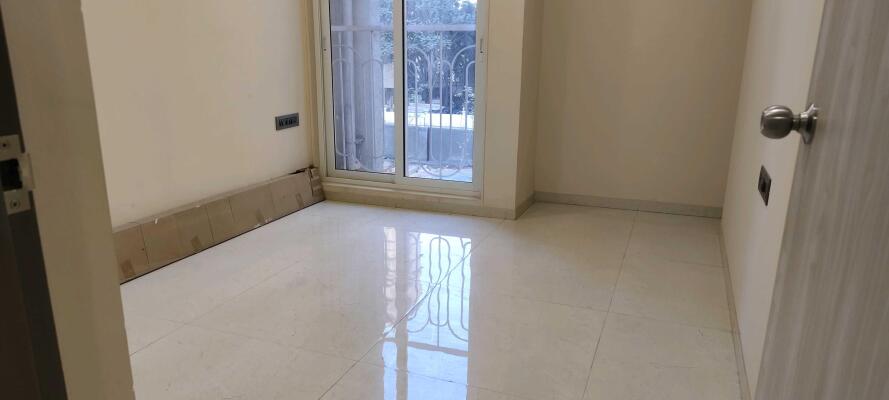 2 BHK Flat in Kavesar, Thane West