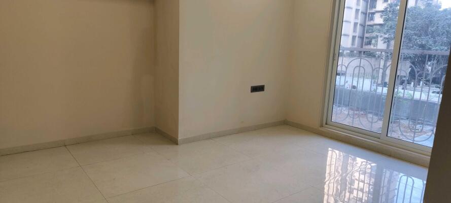 2 BHK Flat in Kavesar, Thane West