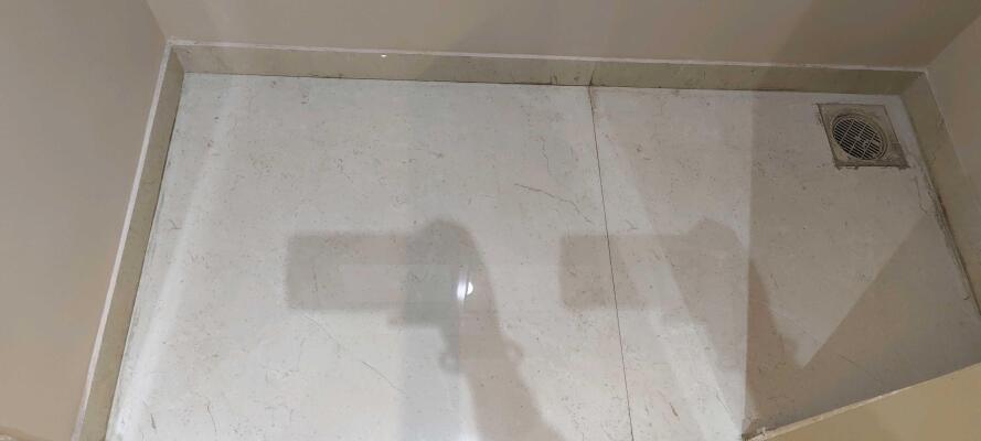 2 BHK Flat in Kavesar, Thane West