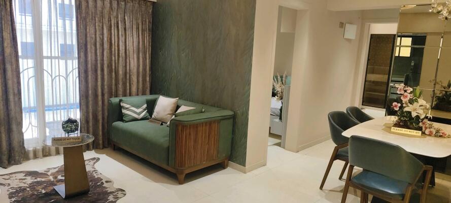 2 BHK Flat in Kavesar, Thane West