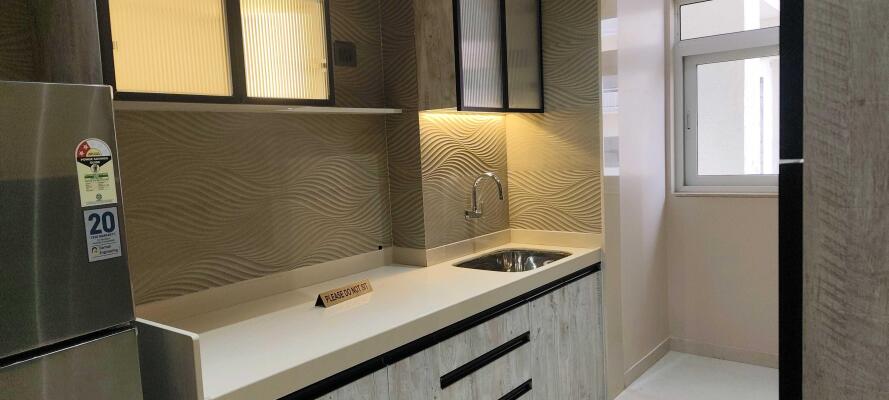 2 BHK Flat in Kavesar, Thane West