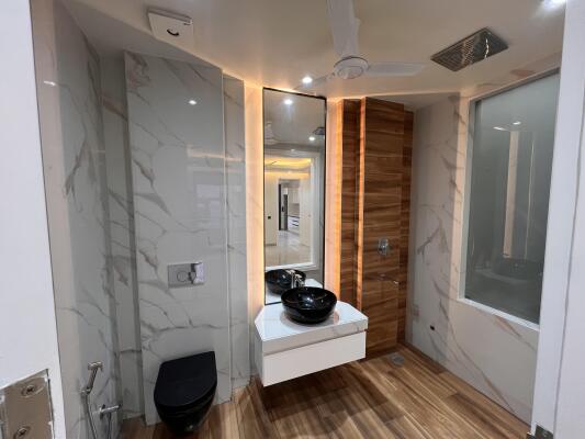 4 BHK Duplex Builder Floor in Sector 8 Dwarka, Delhi