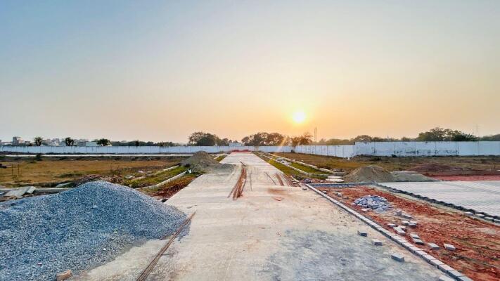 Residential land / Plot in Tahra, Vrindavan