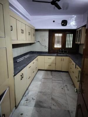 3 BHK Flat in Sector 61, Noida