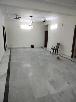 3 BHK Flat in Sector 61, Noida