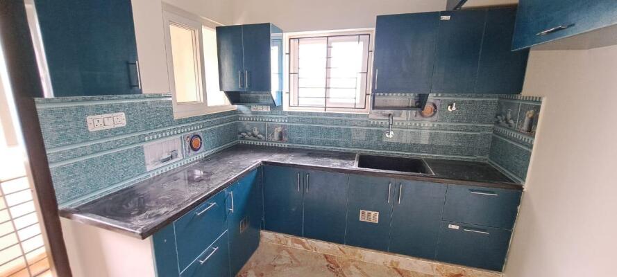 3 BHK Flat in Selaiyur, Chennai